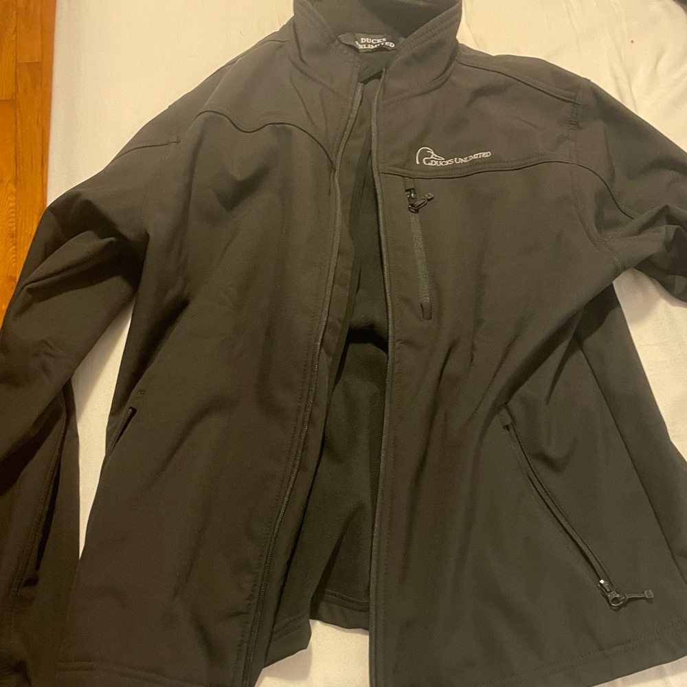 Ducks Unlimited Wind breaker pull over brand new